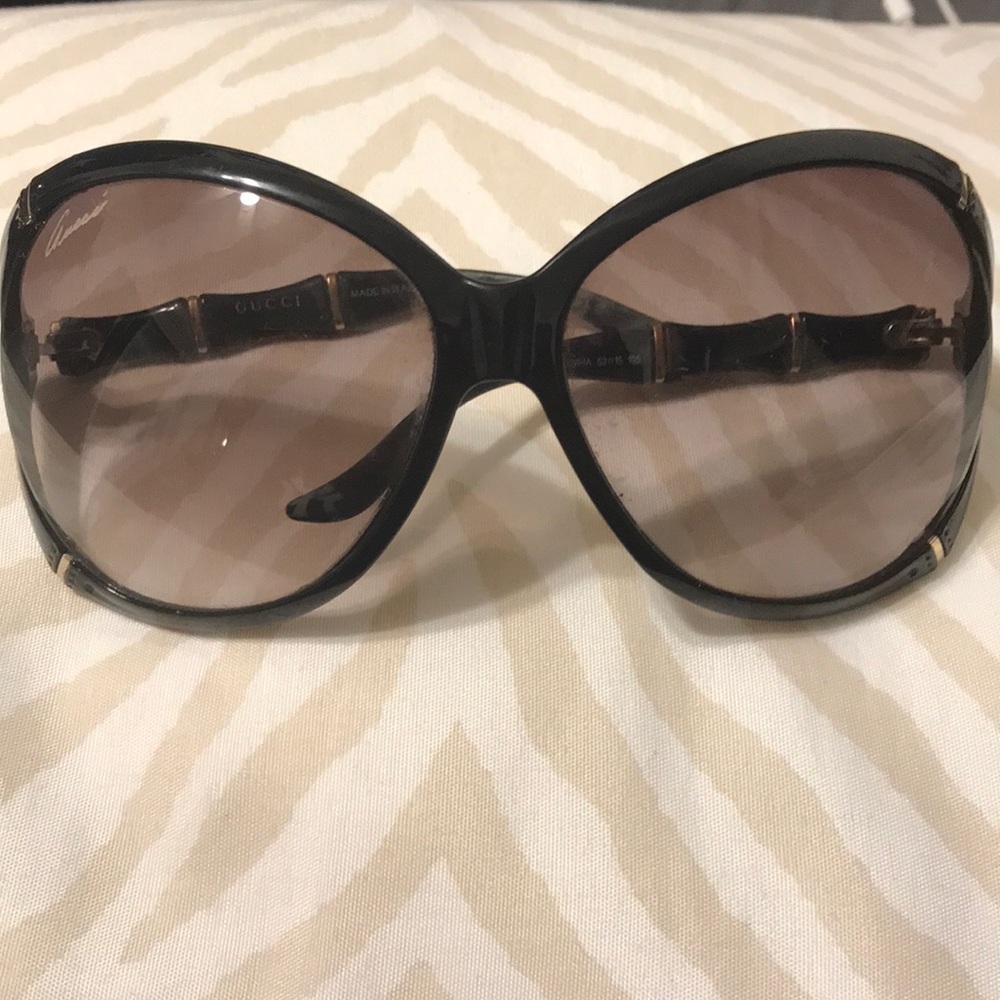 Gucci sunglasses *selling as is* *wear&tear*